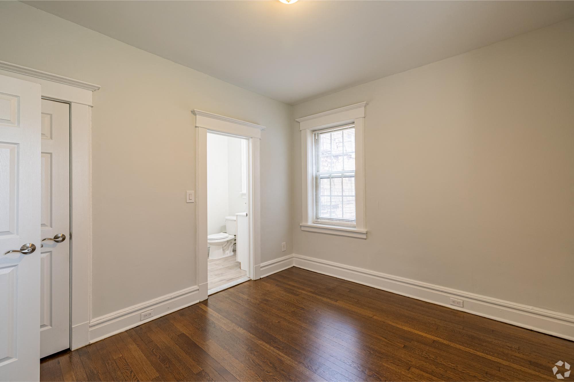 Gallery Photo 23